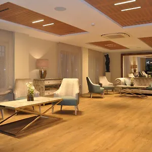 *** Hotel Selu España