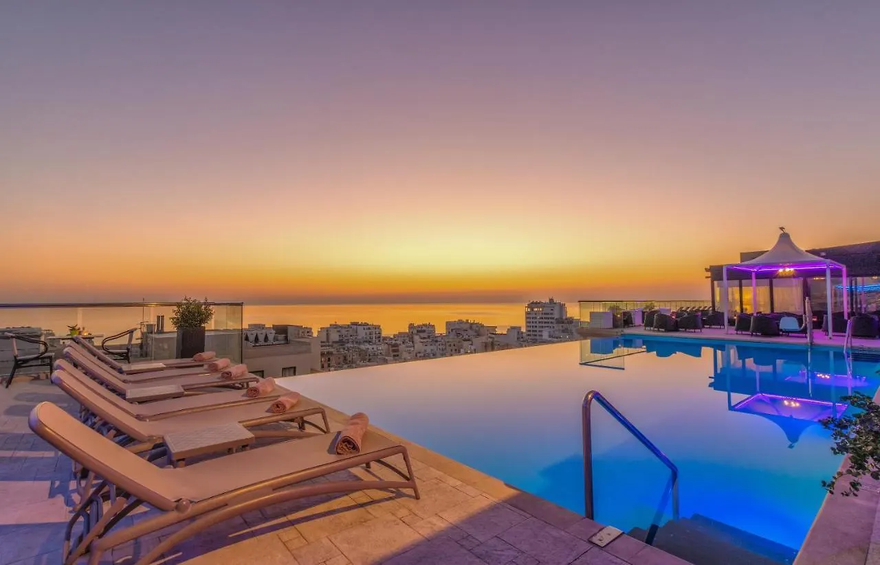 Ax The Palace Sliema Hotel