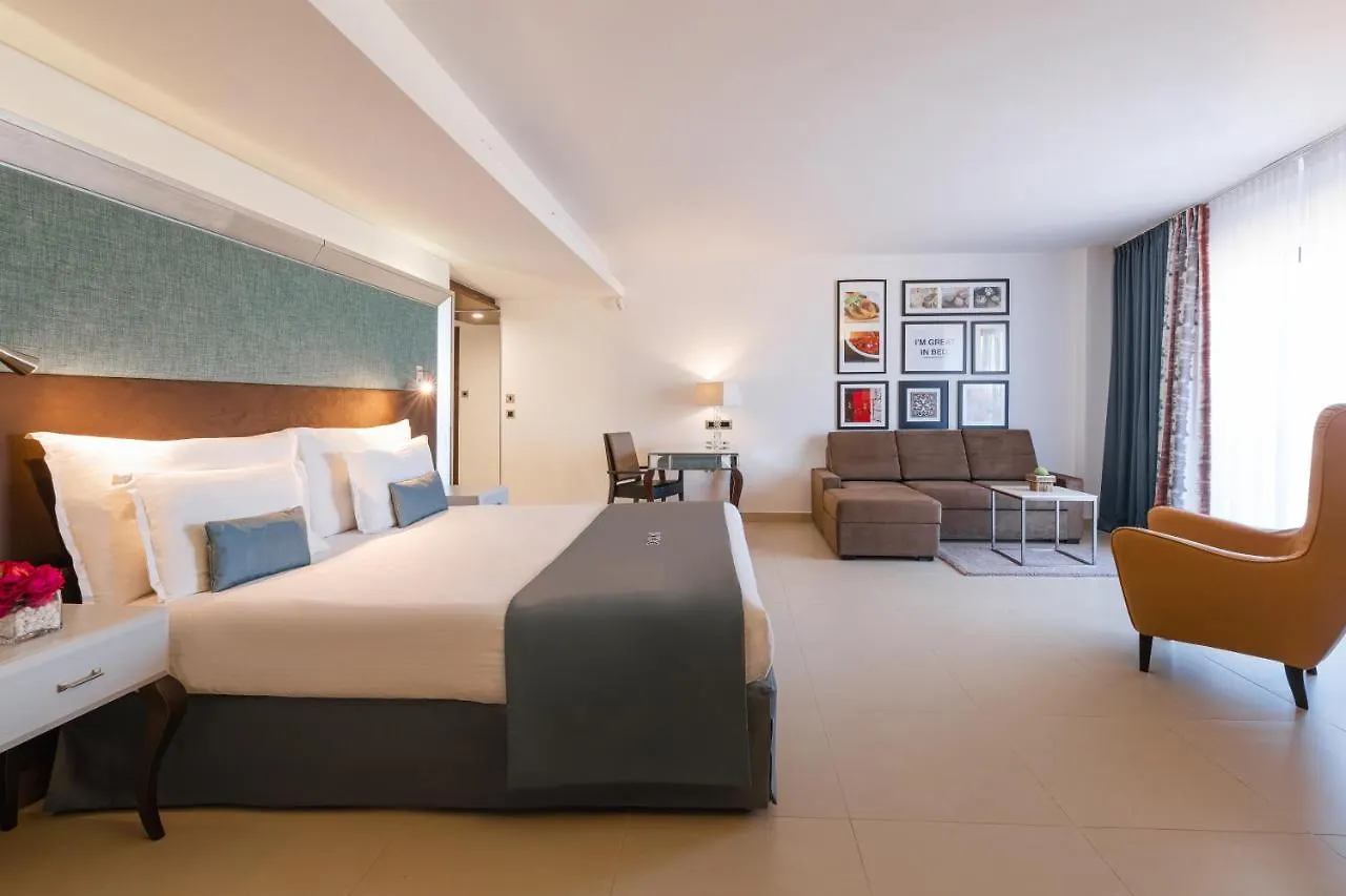 Ax The Palace Sliema Hotel